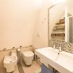 Appartement Traditional In Old