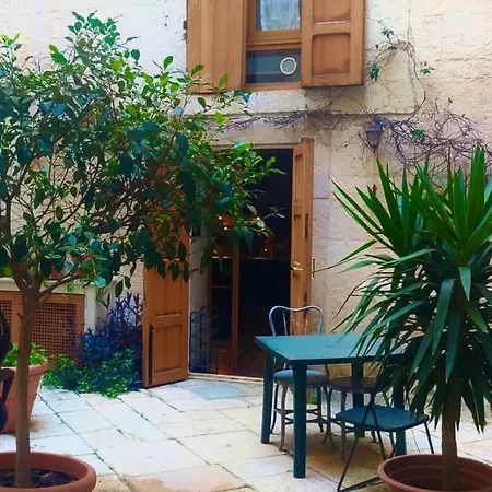 Traditional In Old Apartment *